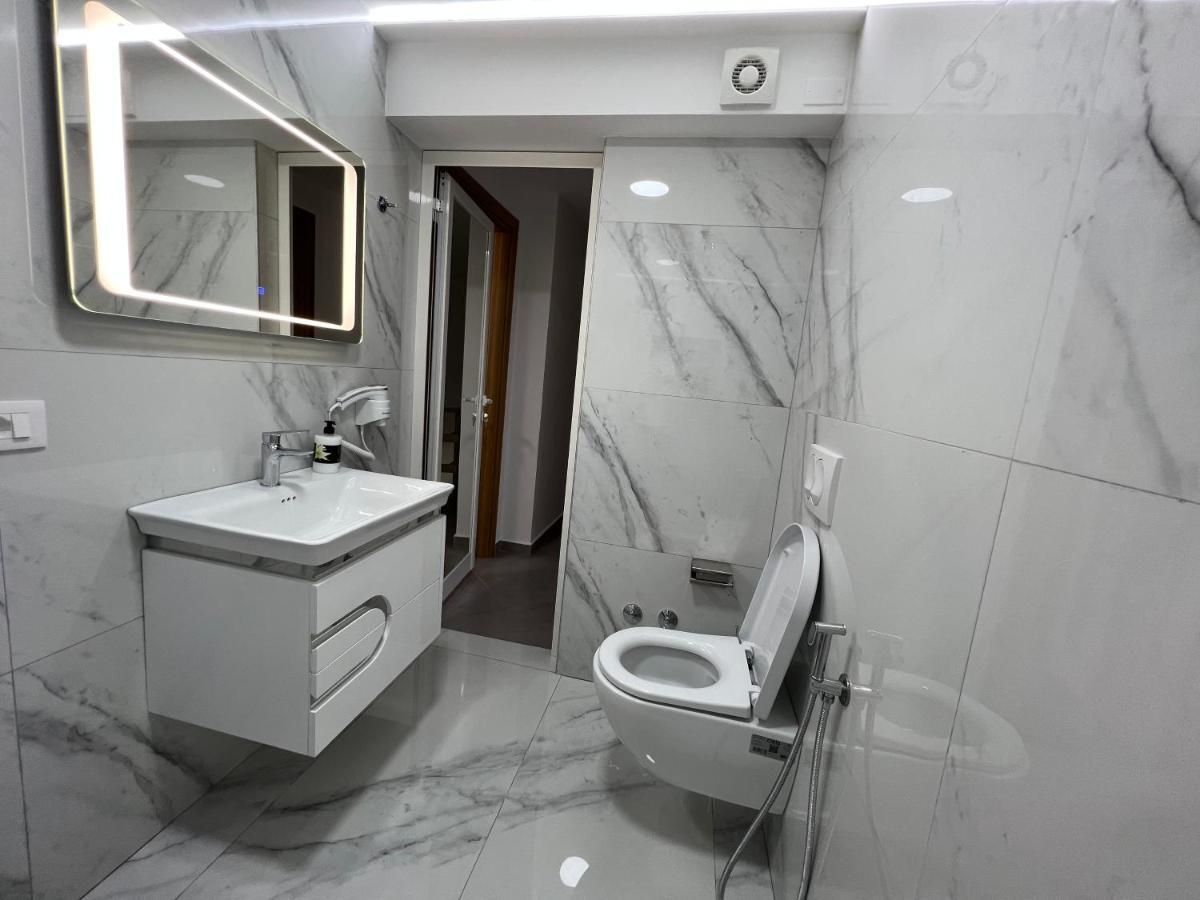 Leilighet Luxury Sea View Duplex Durrës