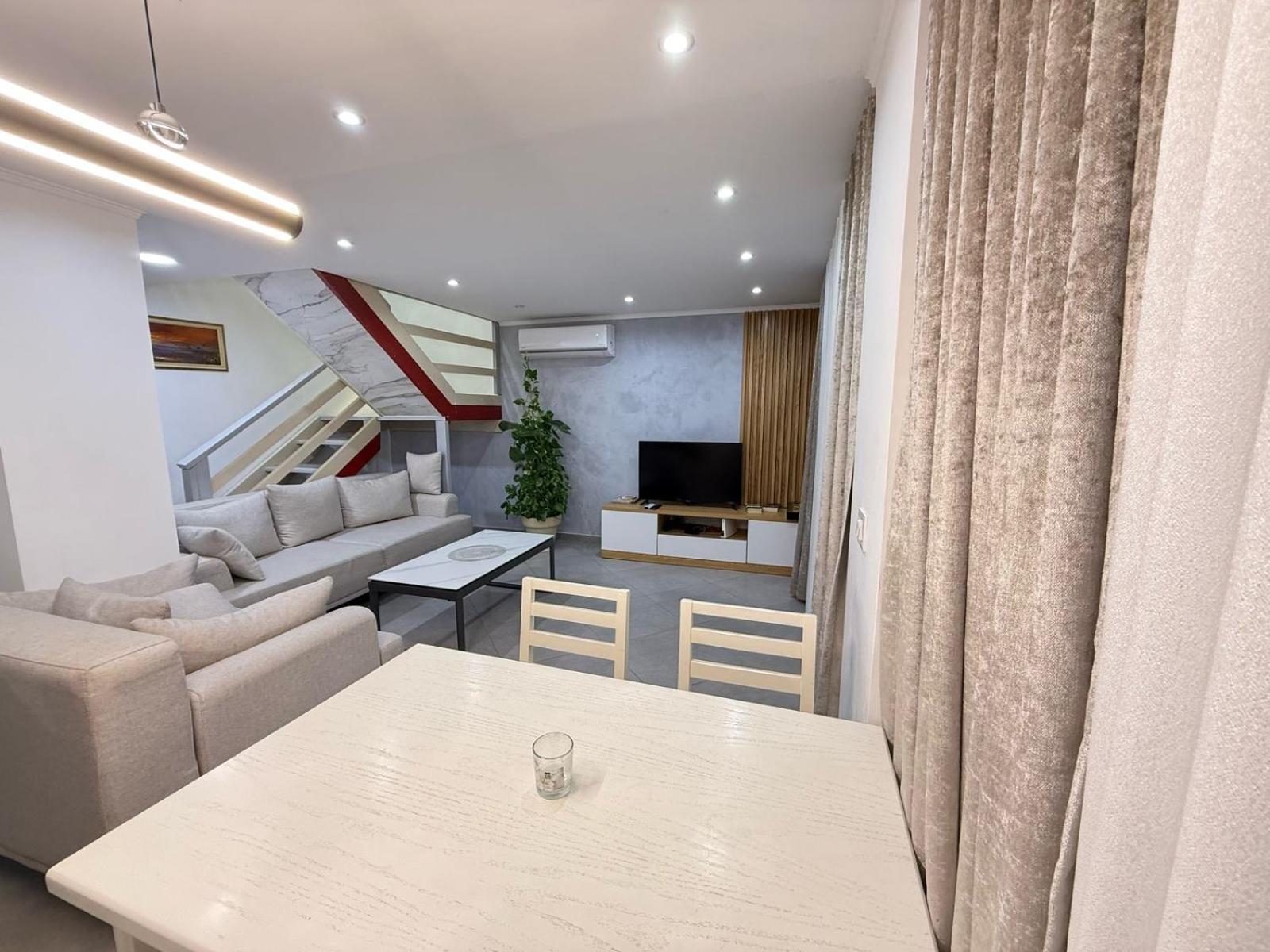 Luxury Sea View Duplex Durrës